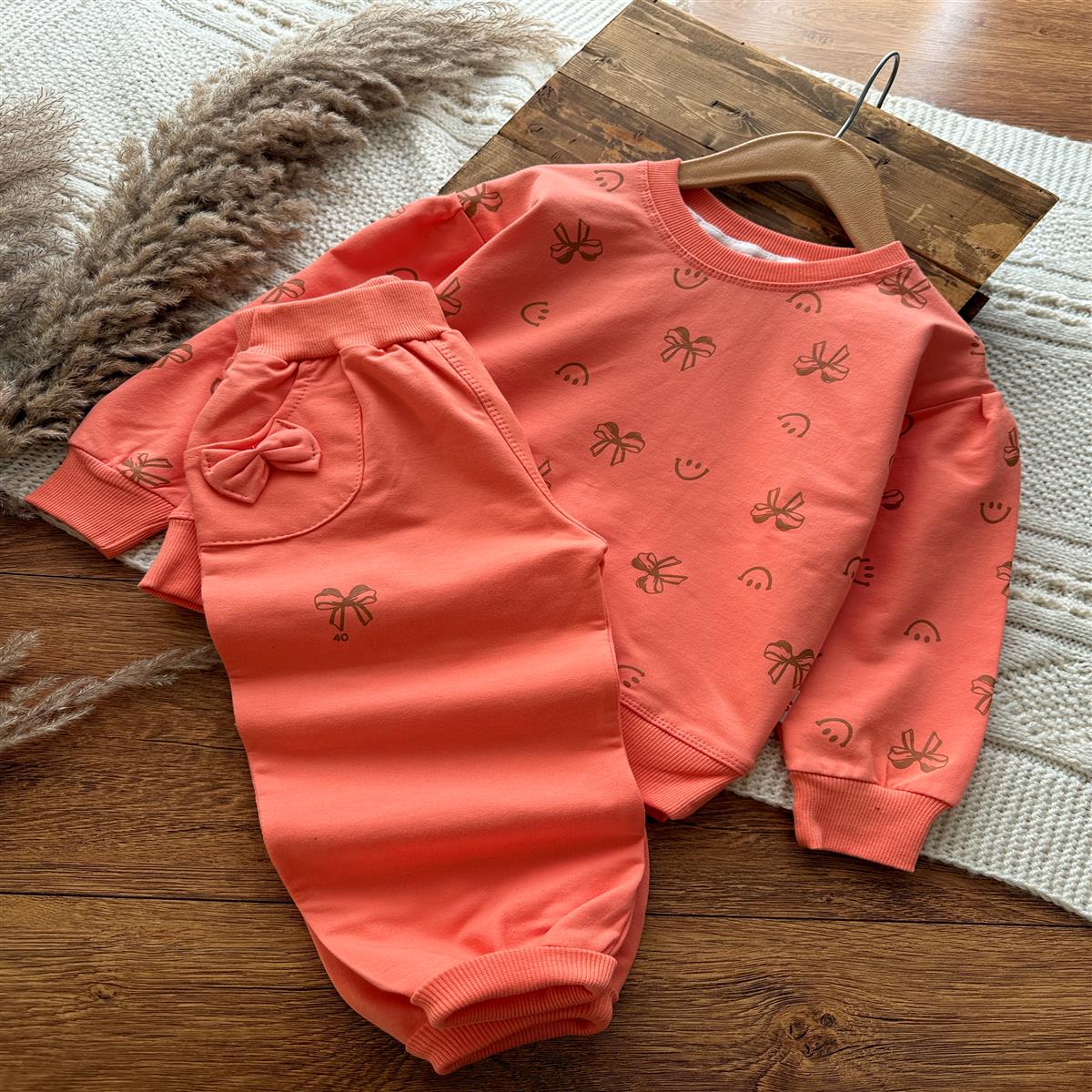 پاپیون لبخند