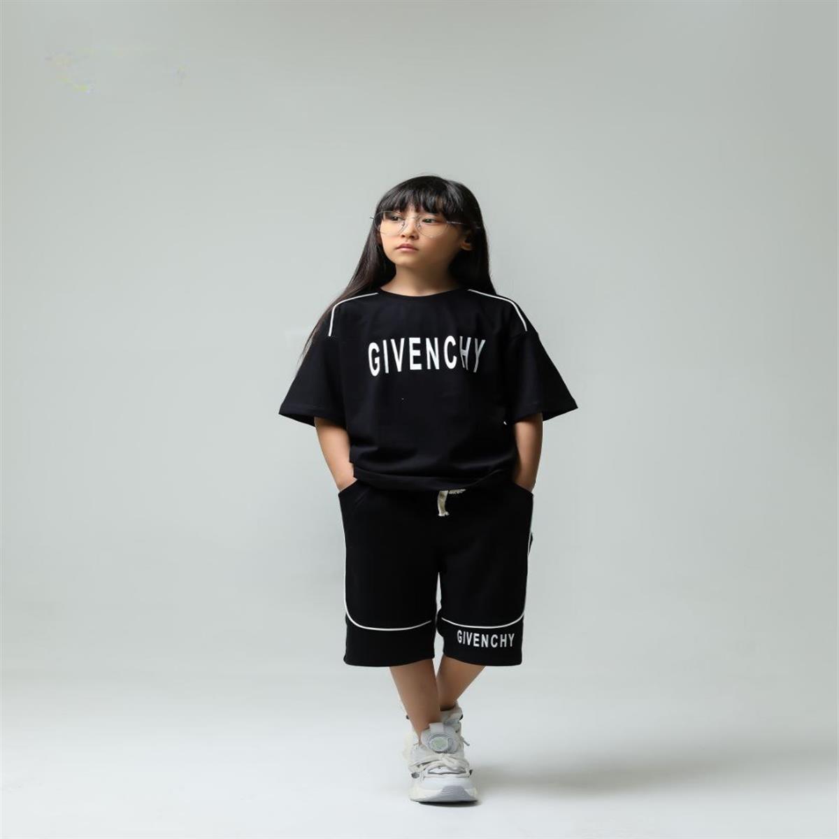 Givenchy 50_60