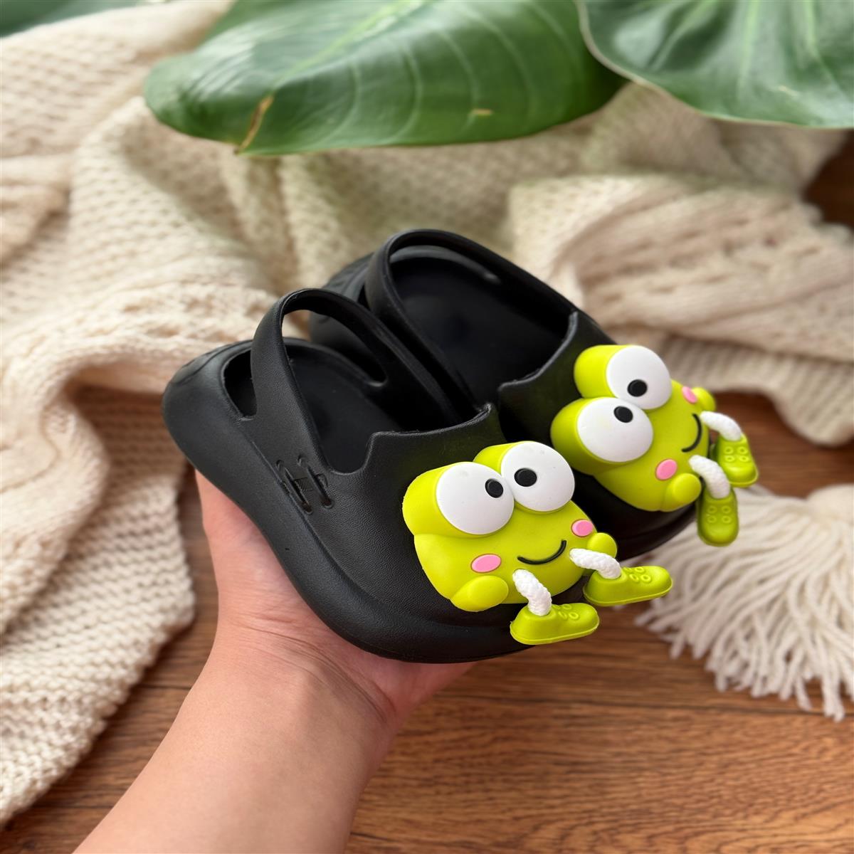 دمپایی فانتزی 