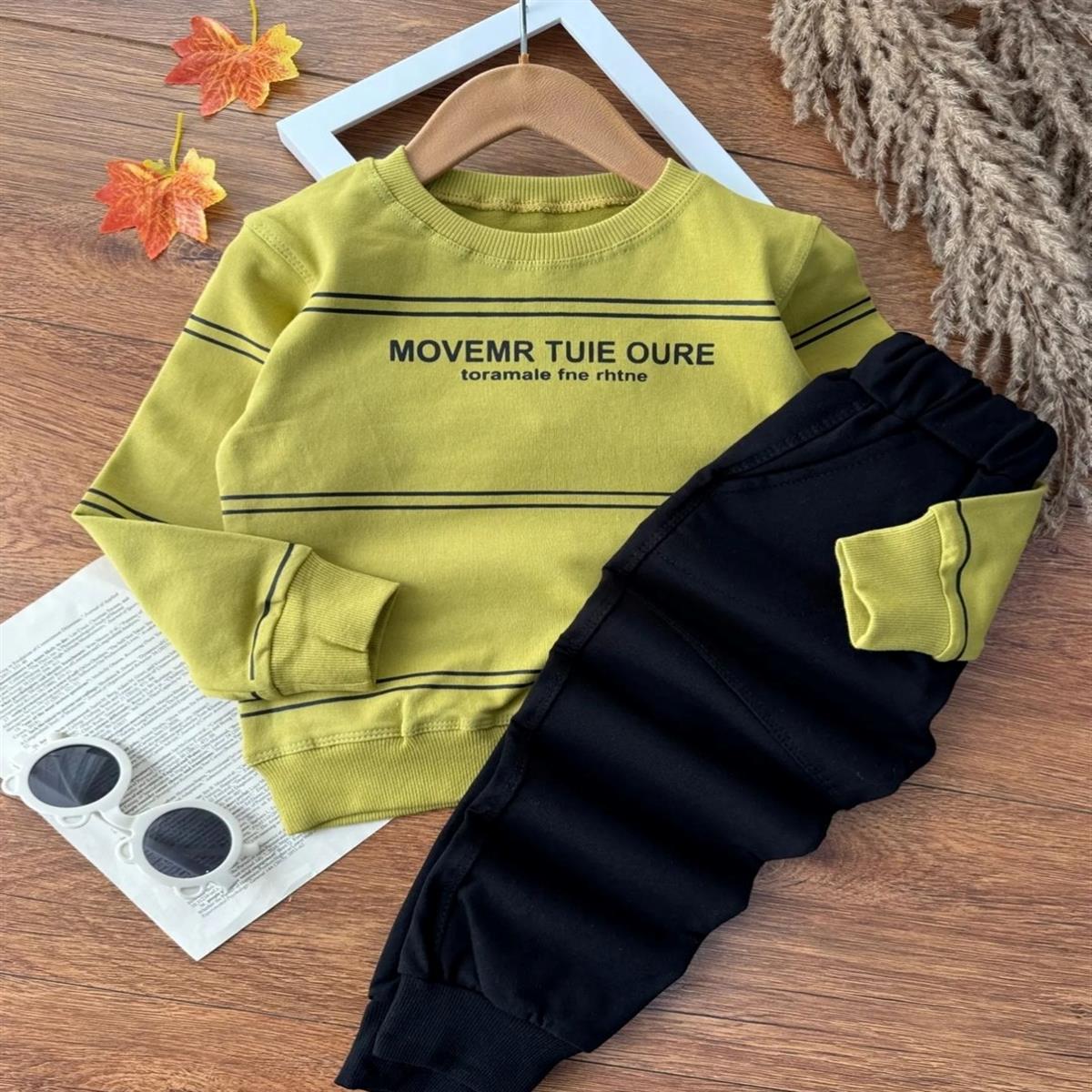 MOVEMR 40_45