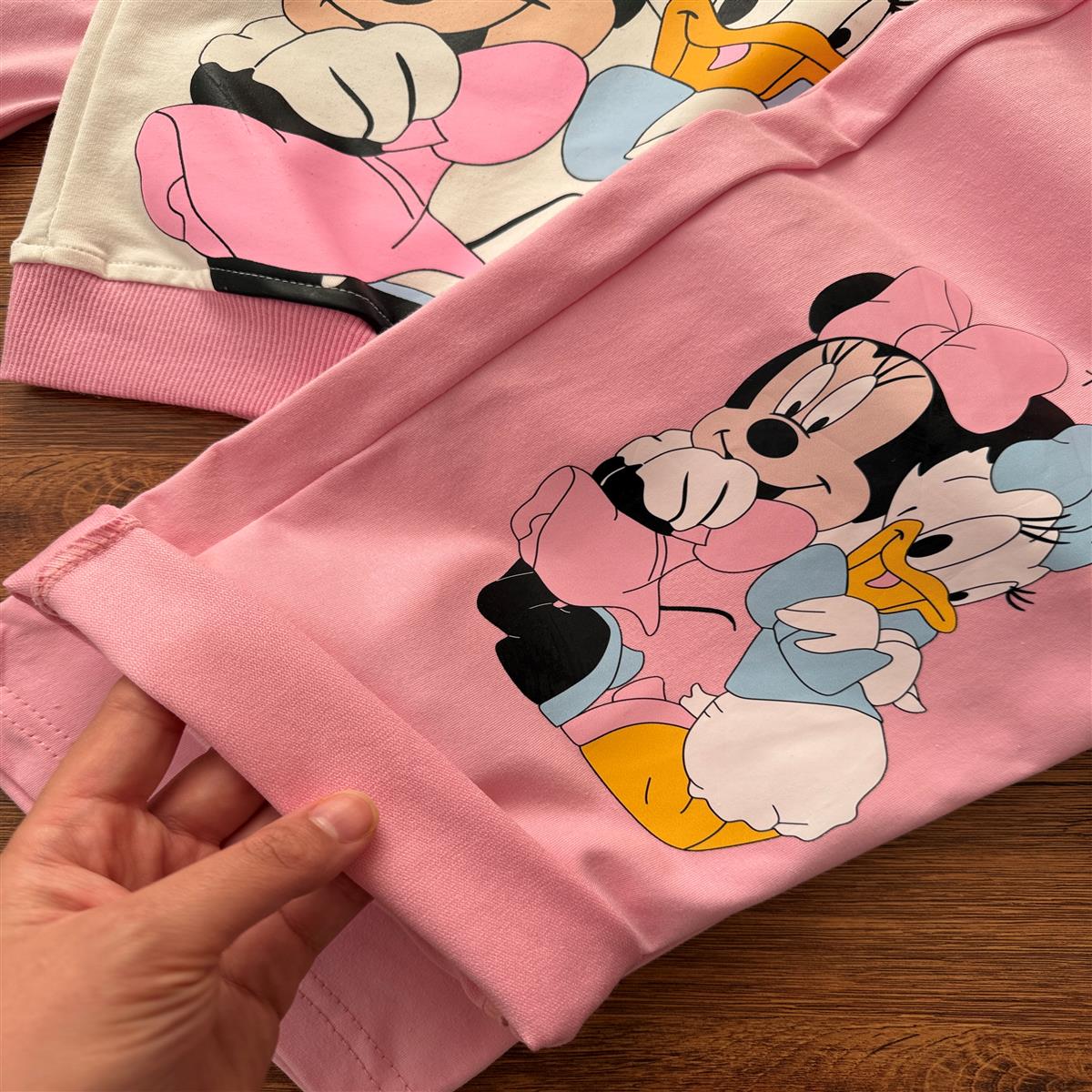 میکی و اردک 50_55