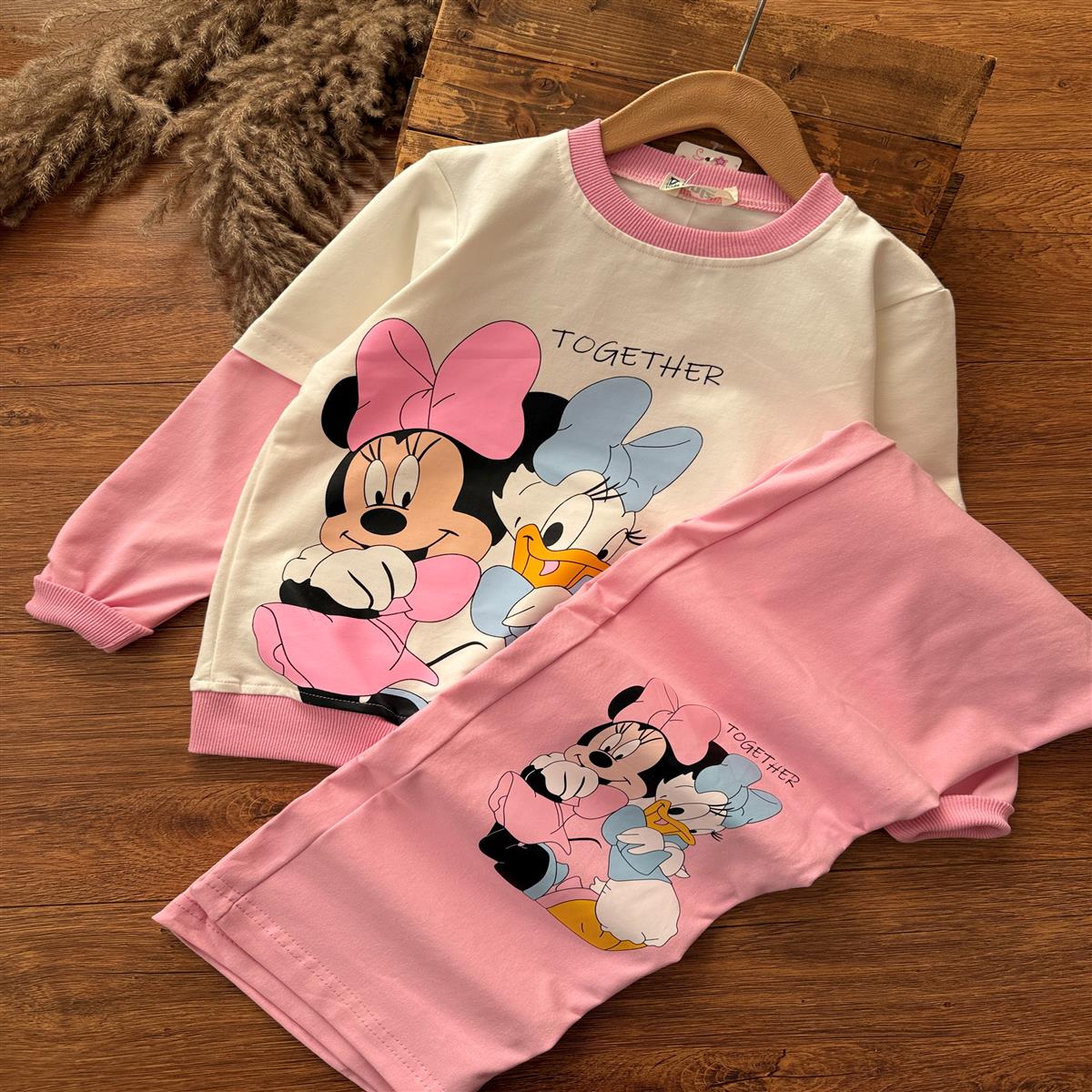 میکی و اردک 50_55