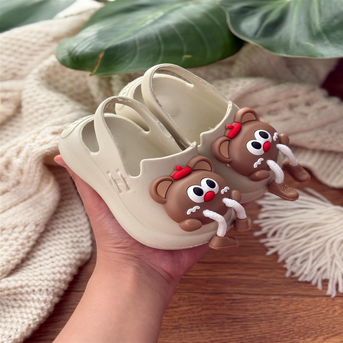 دمپایی فانتزی 